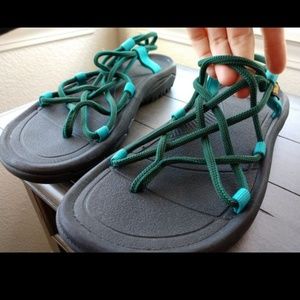 Teva Water Sandal Size 10 Women's